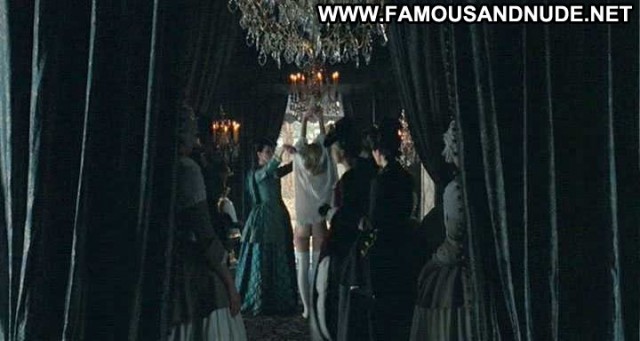 Kirsten Dunst Marie Antoinette  Nude Scene Doll Gorgeous Famous Sexy