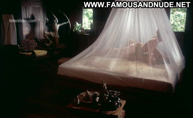 Sylvia Kristel Emmanuelle Voyeur Sex Scene Showing Tits Sexy