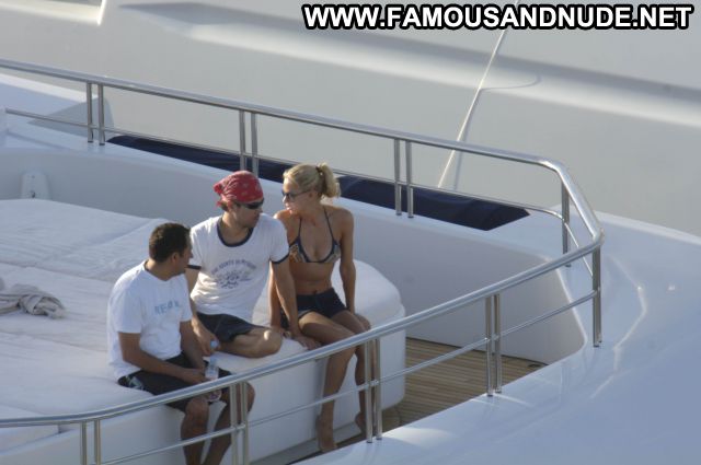 Anna Kournikova Nude Sexy Scene Sport Woman Yacht Bikini Hot