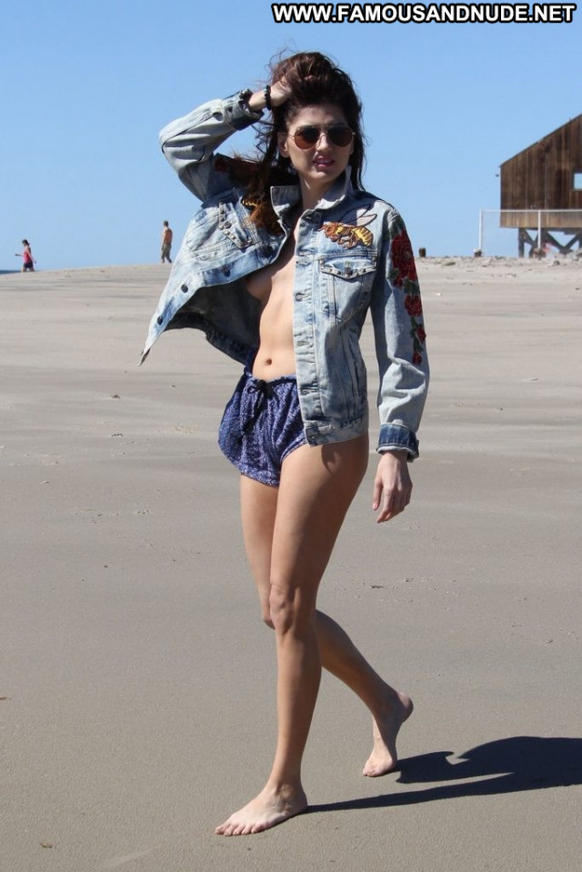 Katie Kuips The Beach In Malibu Nyc Male Park Toples Bar Celebrity