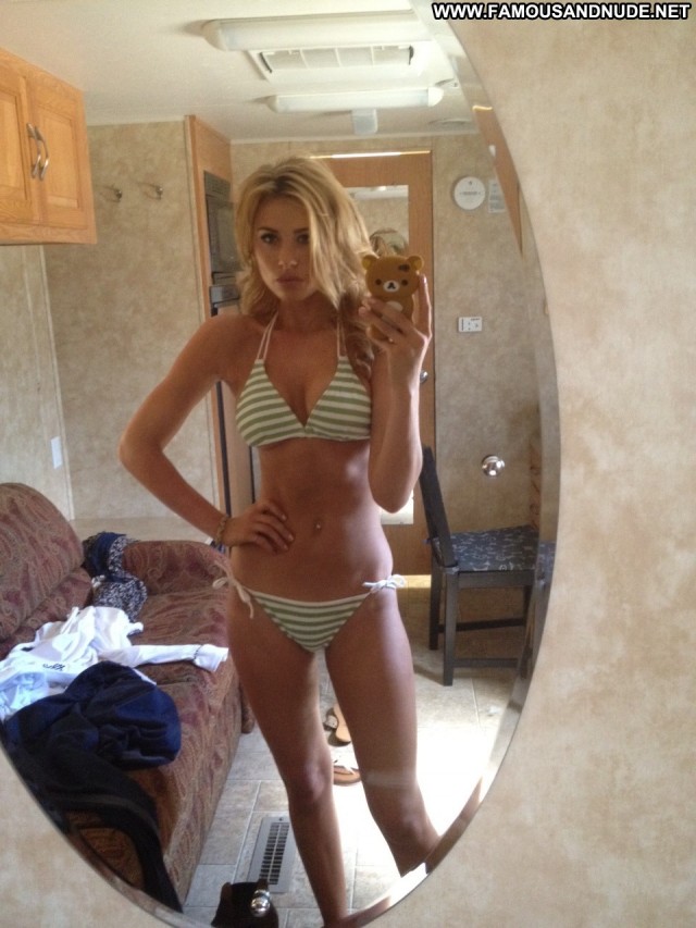 Amanda Aj Alyson Aly Michalka Celebrity