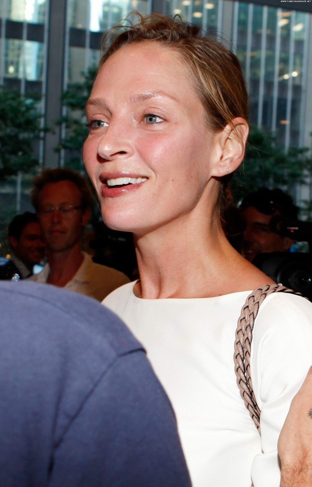 Uma Thurman Exhibition Babe Beautiful High Resolution Celebrity