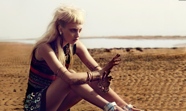 Codie Young W Korea July Celebrity Posing Hot Gorgeous Doll Famous Codie Young W Korea July Celebrity Posing Hot Gorgeous Doll Famous