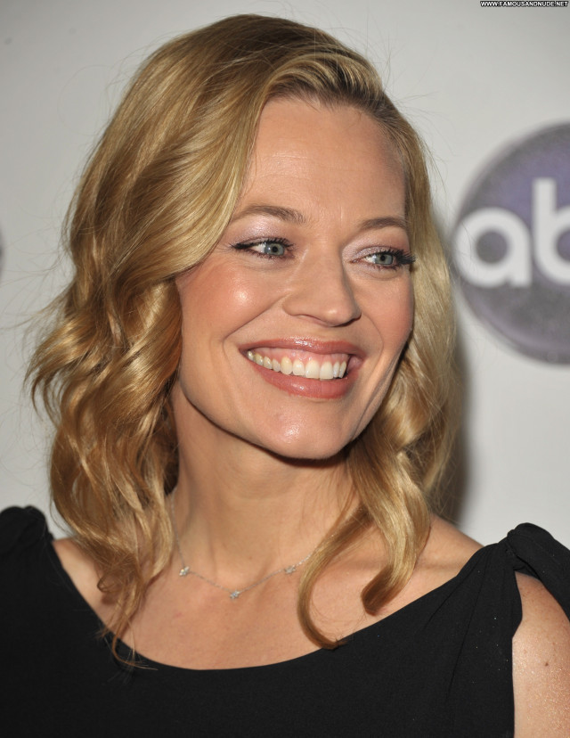 Jeri Ryan No Source High Resolution Beautiful Posing Hot