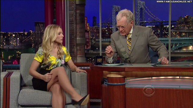 Kristen Bell The Late Show Babe Beautiful Celebrity Posing Hot Cute
