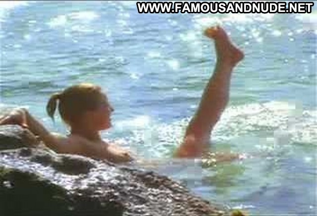 Amanda Donohoe Castaway Breasts Celebrity Ocean Big Tits