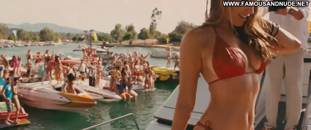 Kelly Brook Piranha Lake Celebrity Bikini Big Tits Breasts Sexy Boat