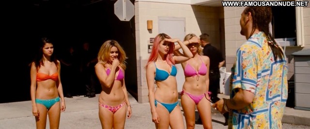 Selena Gomez Spring Breakers Orange Bikini Ass Hd Female Gorgeous