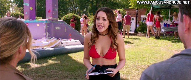Elizabeth Gillies Vacation Celebrity Cleavage Skirt Breasts Big Tits