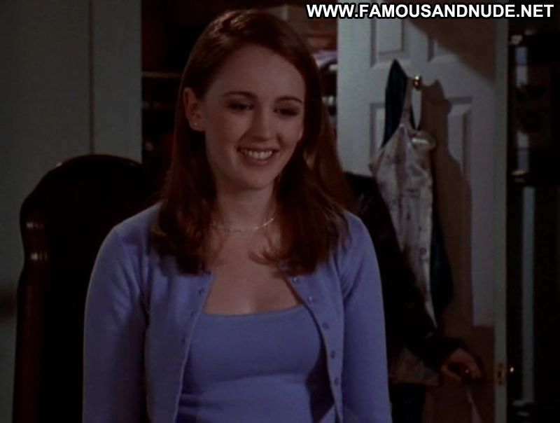 Amy Adams(nn), Annie Sorell, Alicia Sorell - Cruel 