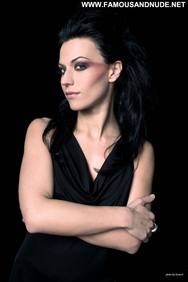 Christina Scabbia No Source Famous Hot Cute Brunette Posing Hot