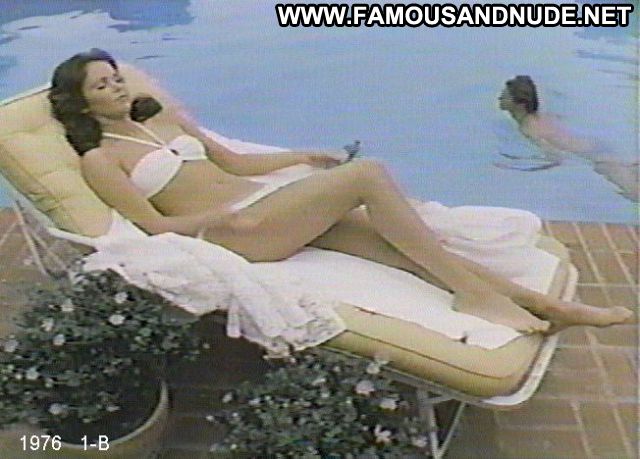 Jaclyn Smith Posing Hot Celebrity Babe Actress Celebrity Famous Hot