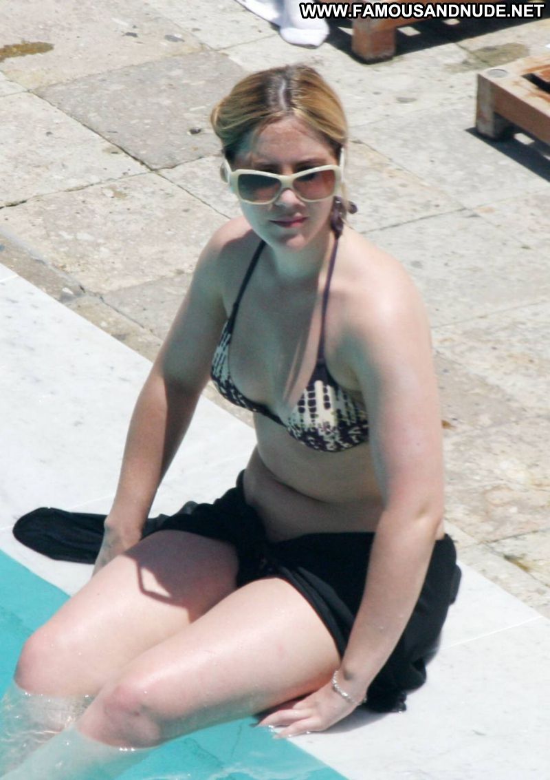 bikini Heidi range Clement recommend Busty merilyn pic