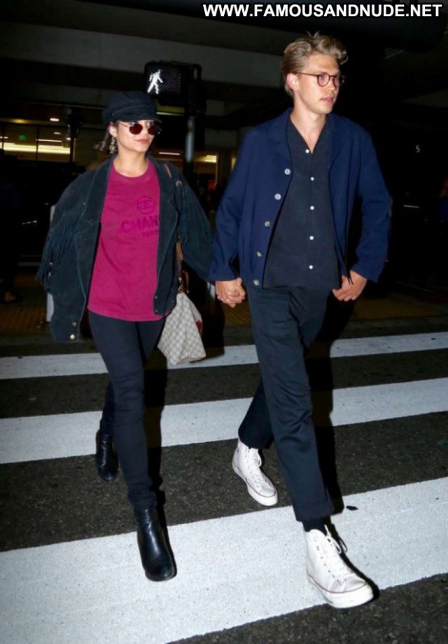 Vanessa Hudgens Lax Airport Celebrity Angel Paparazzi Beautiful Babe