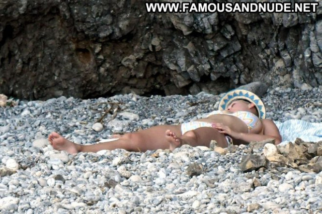 Katy Perry The Beach Paparazzi Celebrity Beautiful Bikini Posing Hot