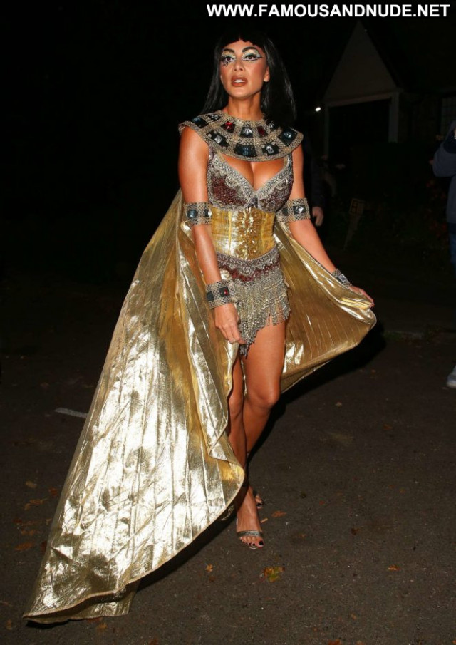 Nicole Scherzinger Halloween Party Posing Hot Babe Party Paparazzi