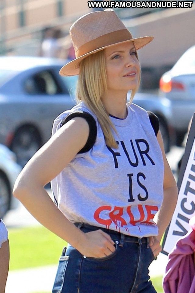 Mena Suvari Los Angeles Jeans Angel Los Angeles Paparazzi Beautiful