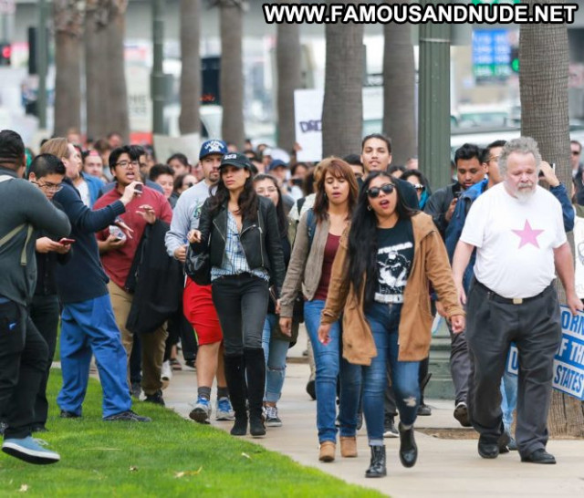 Rosario Dawson Los Angeles Babe Posing Hot Paparazzi Angel Beautiful