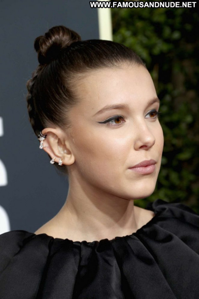 Millie Bobby Brown Golden Globe Awards Posing Hot Babe Celebrity