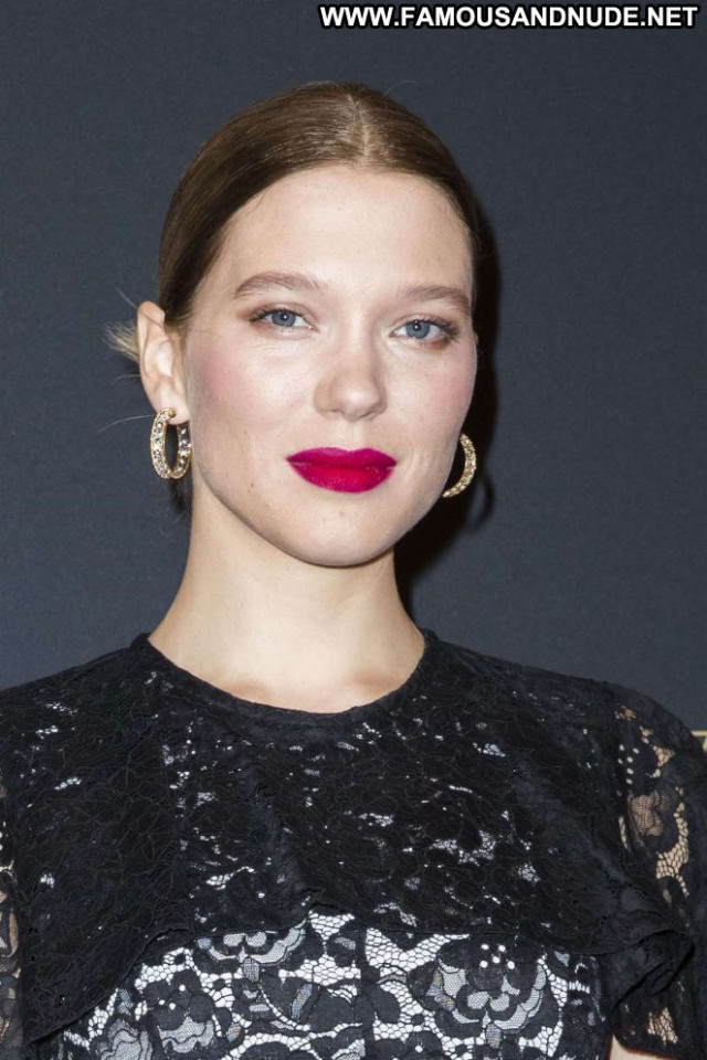 Lea Seydoux No Source Babe Paris Celebrity Posing Hot Beautiful