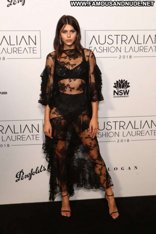 Georgia Fowler No Source Posing Hot Fashion Australia Celebrity