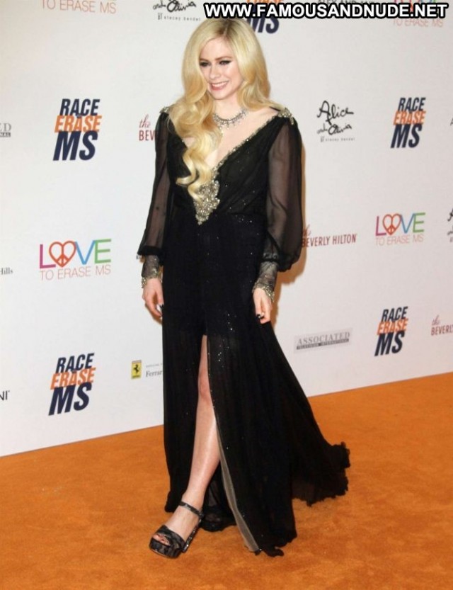 Avril Lavigne Los Angeles Los Angeles Babe Angel Paparazzi Posing Hot