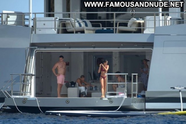 Sara Sampaio No Source  Posing Hot Paparazzi Yacht Babe Bikini