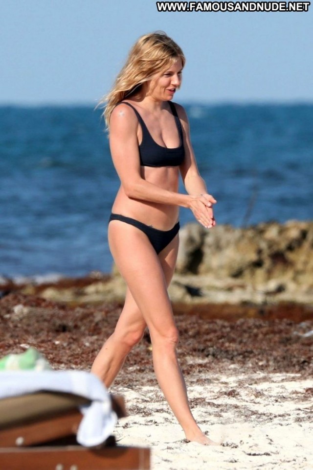 Sienna Miller The Beach Black Celebrity Babe Bikini Paparazzi