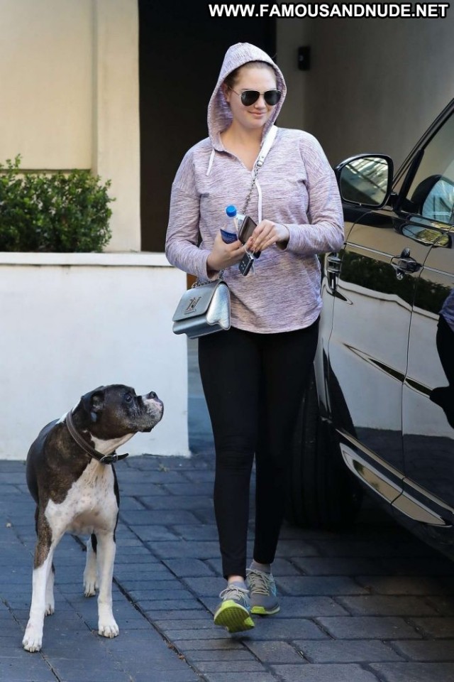 Kate Upton Beverly Hills Babe Paparazzi Beautiful Posing Hot Celebrity