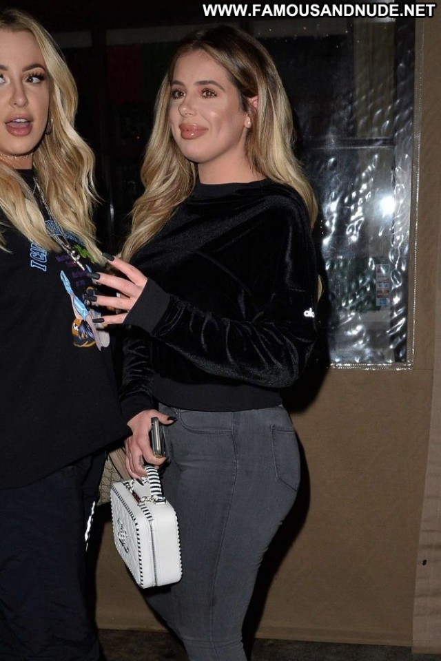 Brielle Biermann Beverly Hills Celebrity Posing Hot Beautiful