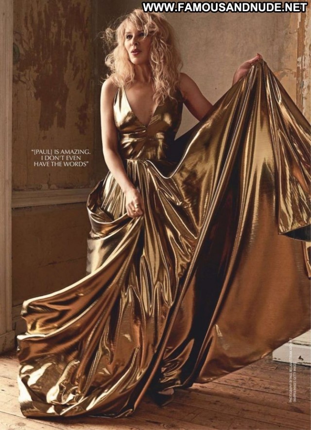 Kylie Minogue No Source Magazine Paparazzi Beautiful Babe Posing Hot