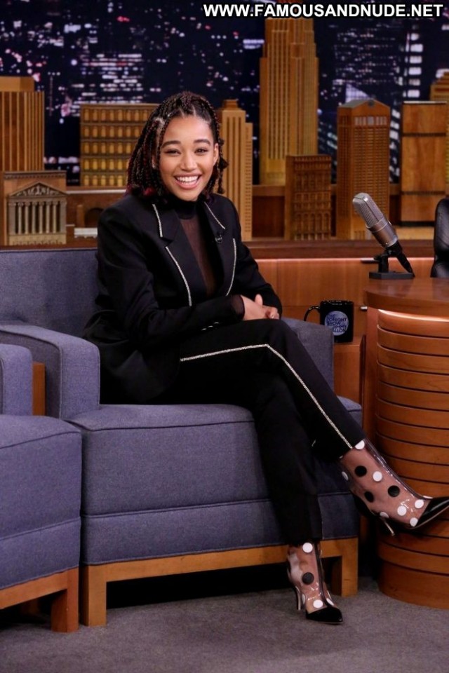 Amandla Stenberg The Tonight Show Posing Hot Paparazzi Beautiful