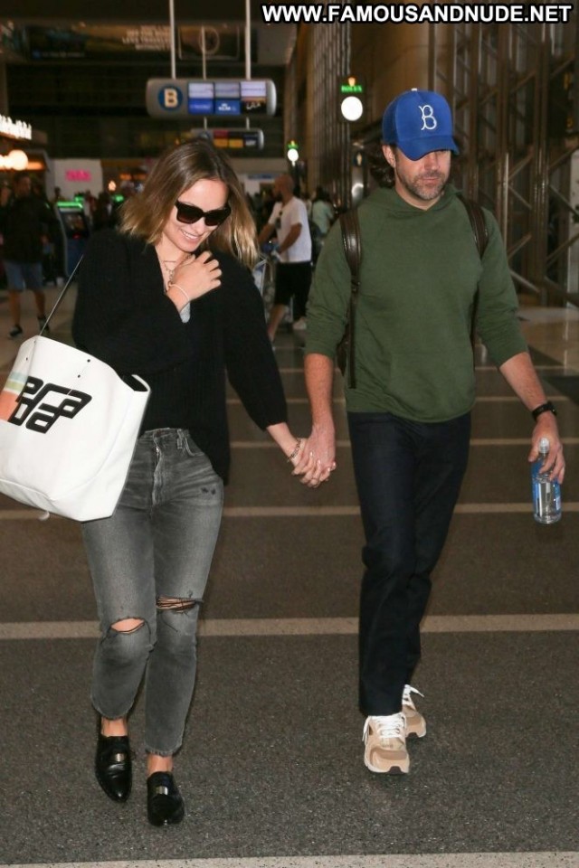 Olivia Wilde Lax Airport Wild Paparazzi Celebrity Angel Lax Airport