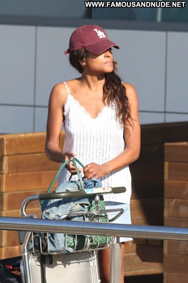 Naomie Harris No Source Beautiful Babe Celebrity Paparazzi Ibiza