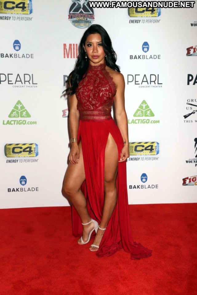Jessica Mao Las Vegas  Celebrity Paparazzi Babe Awards Posing Hot