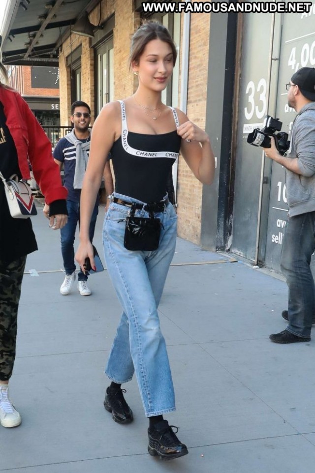 Bella Hadid New York Jeans Babe Posing Hot New York Beautiful