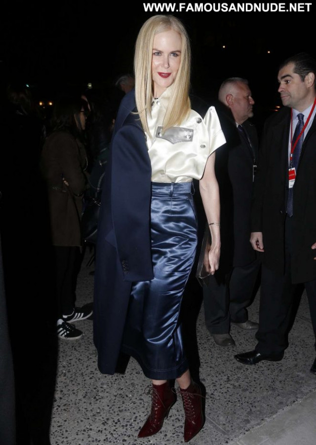 Nicole Kidma Fashion Show Fashion New York Babe Posing Hot Paparazzi
