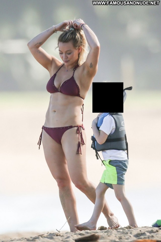 Hilary Duff The Beach Posing Hot Sexy Actress Singer Sex Beach