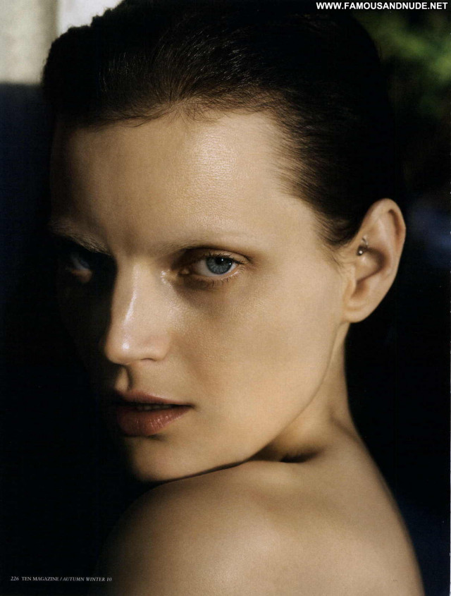 Guinevere Van Seenus Magazine F W Posing Hot Celebrity Female