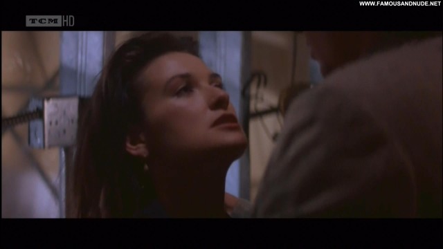 Demi Moore Deleted Scene Sexy Sexy Scene Babe Beautiful Bra Posing