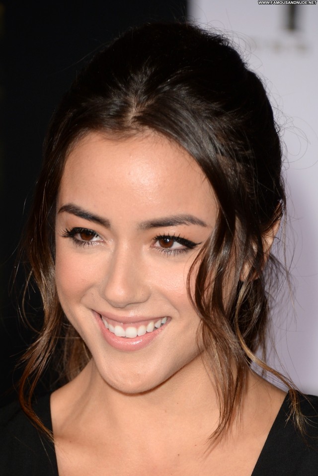 Chloe Bennet Los Angeles High Resolution Hollywood Babe Celebrity