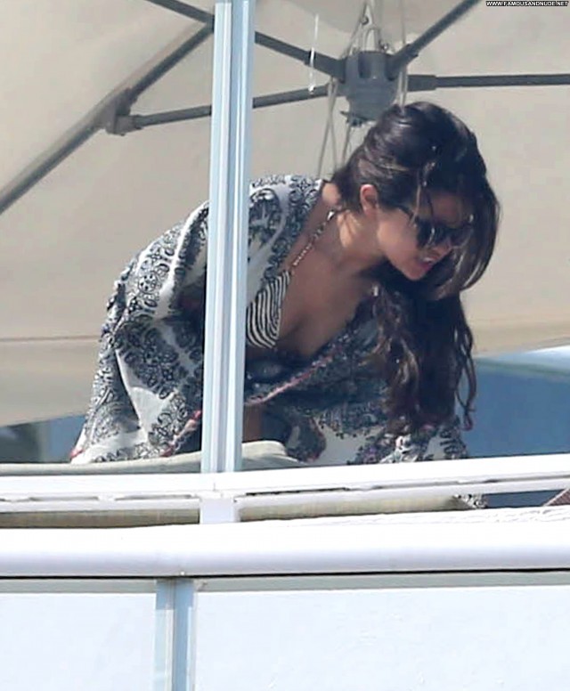 Selena Gomez No Source Babe Bikini Celebrity Beautiful Posing Hot