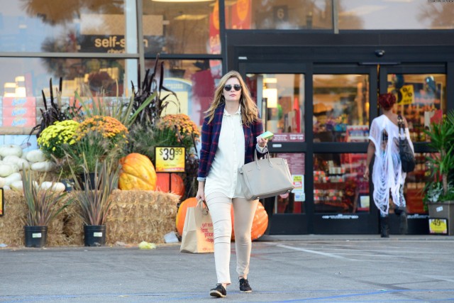 Mischa Barton Studio City Shopping Babe Posing Hot Celebrity High