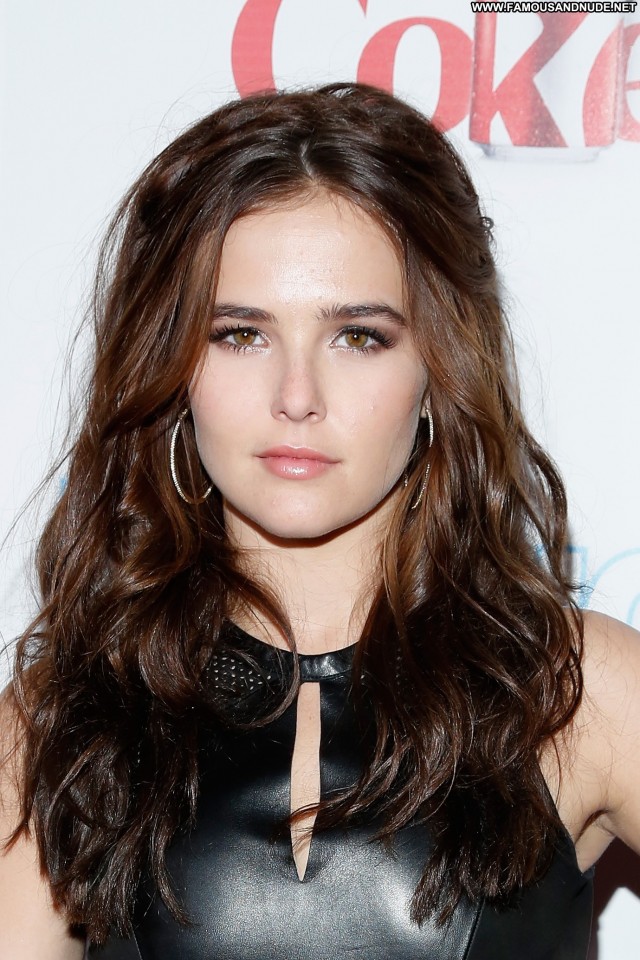 Zoey Deutch No Source Party Beautiful Babe Celebrity Posing Hot High