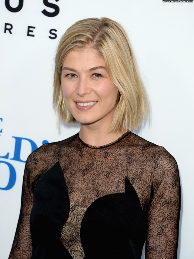 Rosamund Pike Los Angeles Beautiful Posing Hot Celebrity Babe High