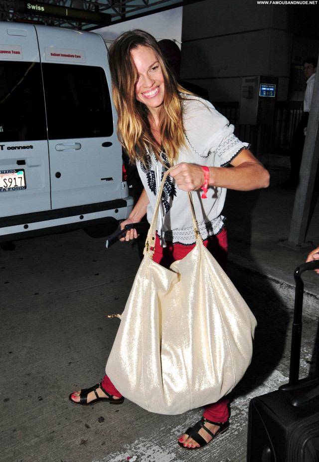 Hilary Swank Lax Airport Babe High Resolution Celebrity Posing Hot