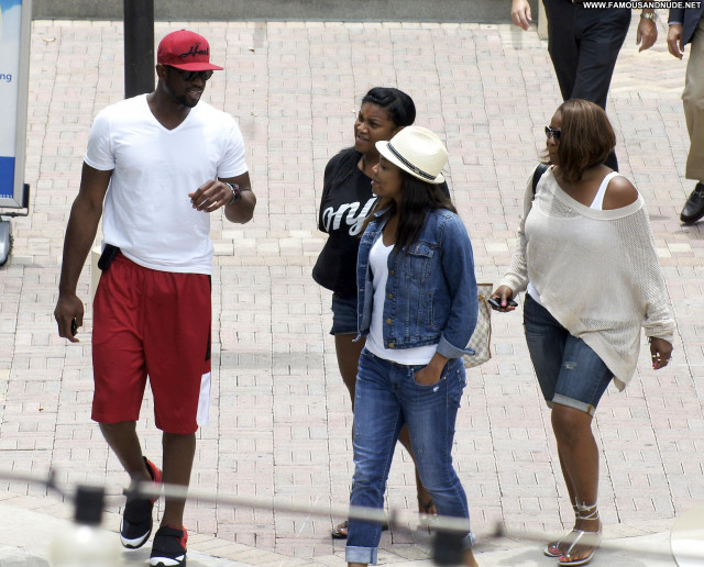 Gabrielle Union Lunch In Miami Babe High Resolution Posing Hot