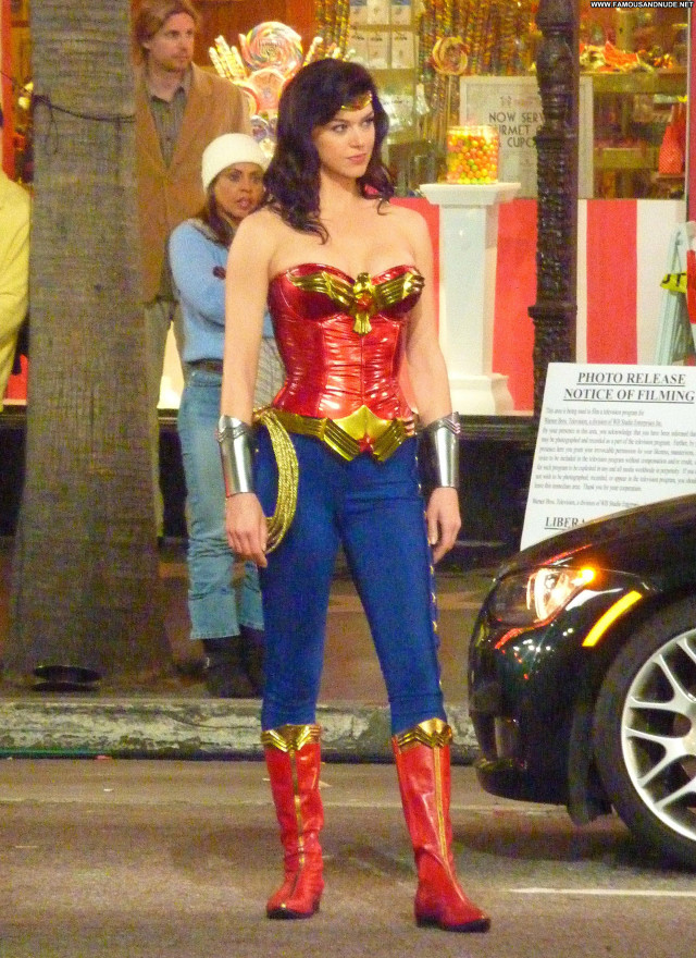 Adrianne Palicki Wonder Woman Halloween Beautiful Posing Hot Babe