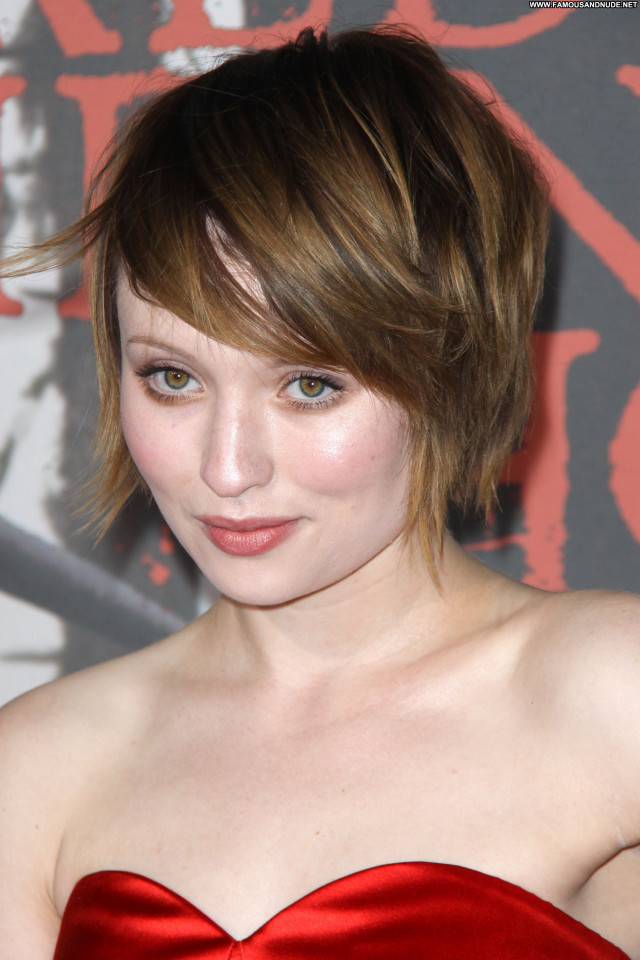 Emily Browning Red Riding Hood High Resolution Celebrity Babe Posing