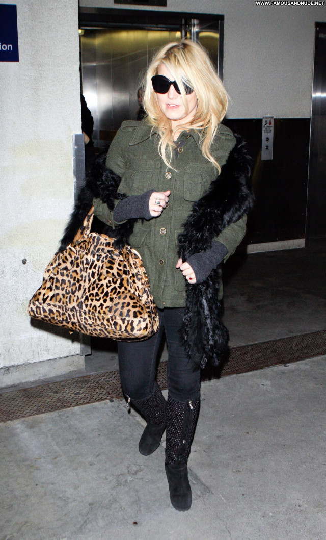 Jessica Simpson Lax Airport High Resolution Beautiful Celebrity